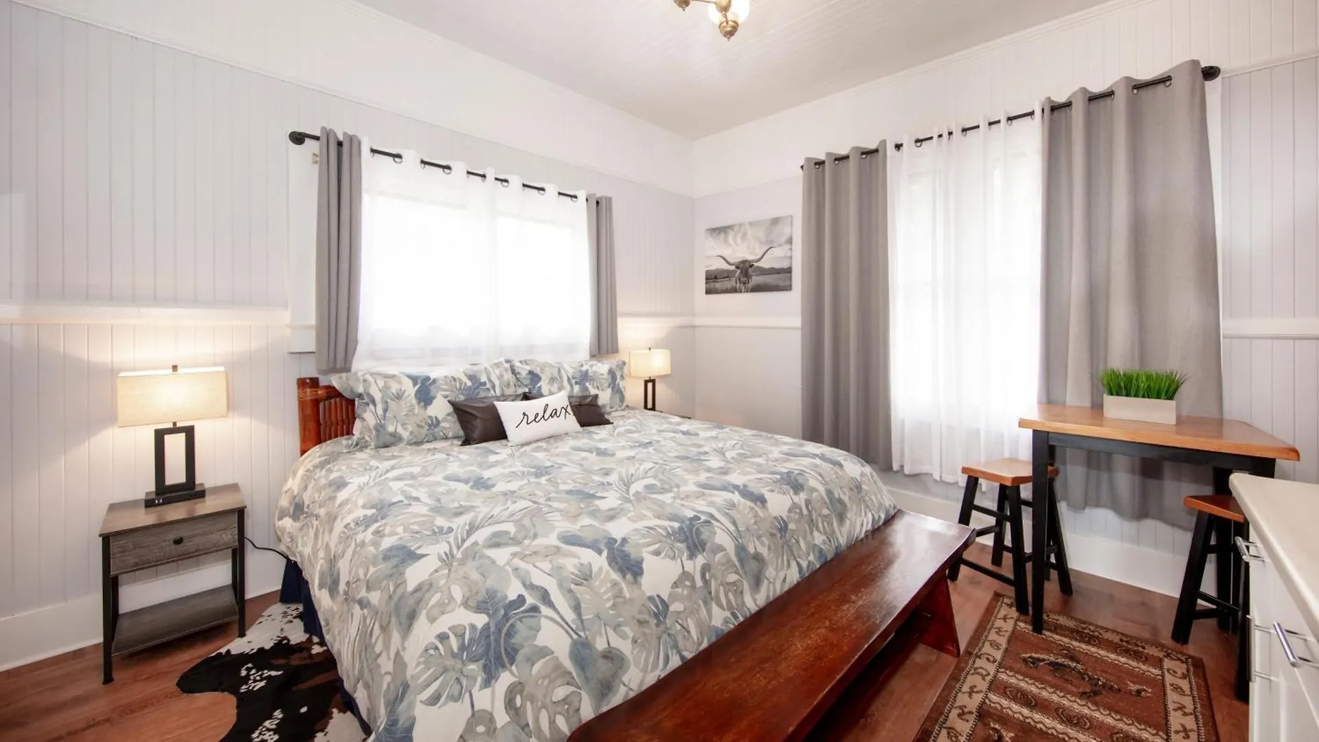 Aloha Junction Bed And Breakfast -Minutes Away From Hawaii Volcanoes National Park