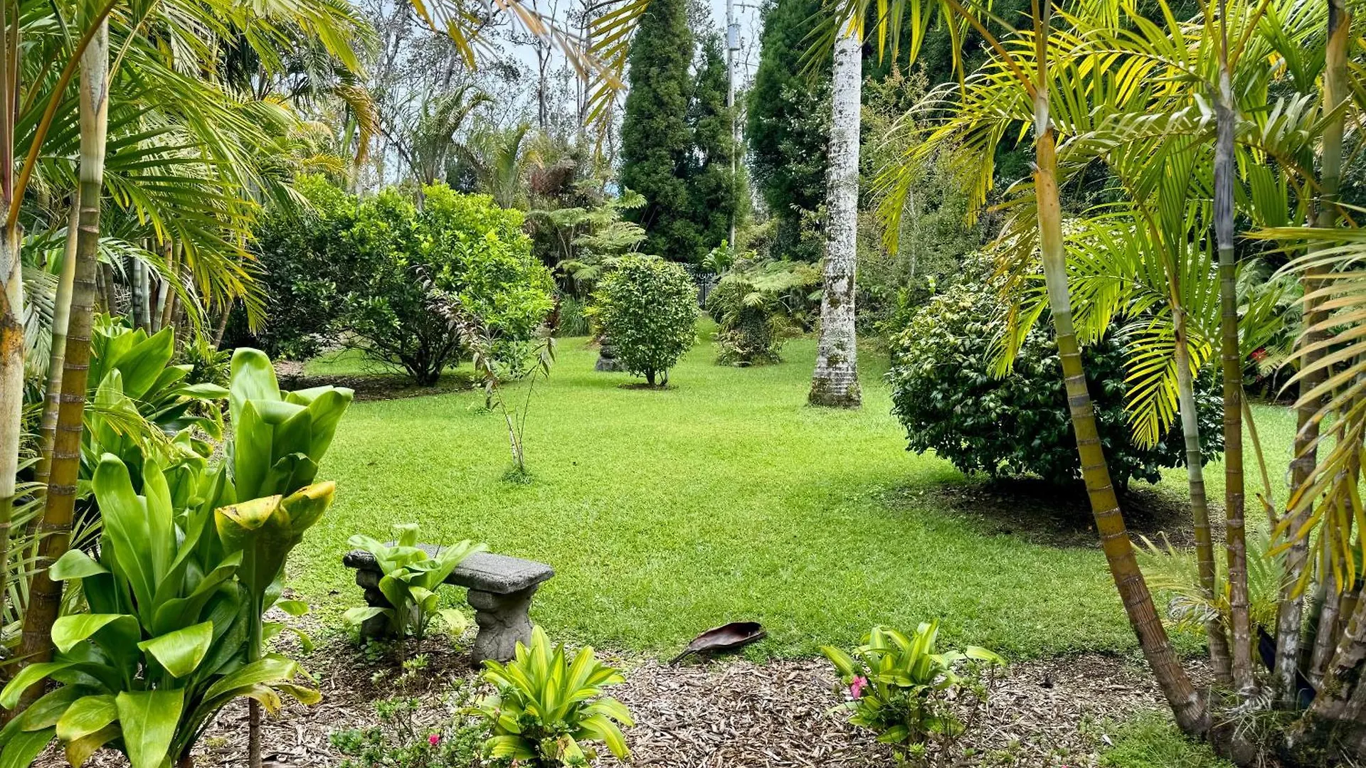 ** Bed & Breakfast Aloha Junction Bed And Breakfast -Minutes Away From Hawaii Volcanoes National Park United States